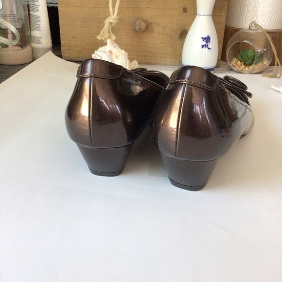 Coach Wedge Closed Toes Shoes - Picture 3 of 8